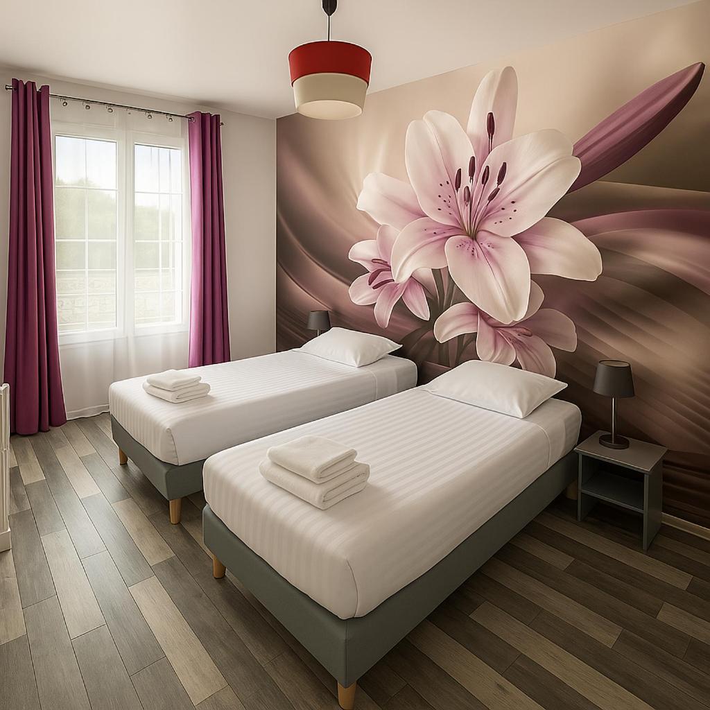 Logis Hotel Du Cirque Troyes Centre Historique ภายนอก รูปภาพ
